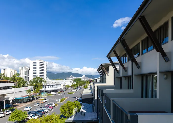 Gilligan'S Hotel & Resort Cairns